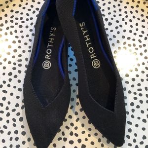 NEW Rothys Black Flats